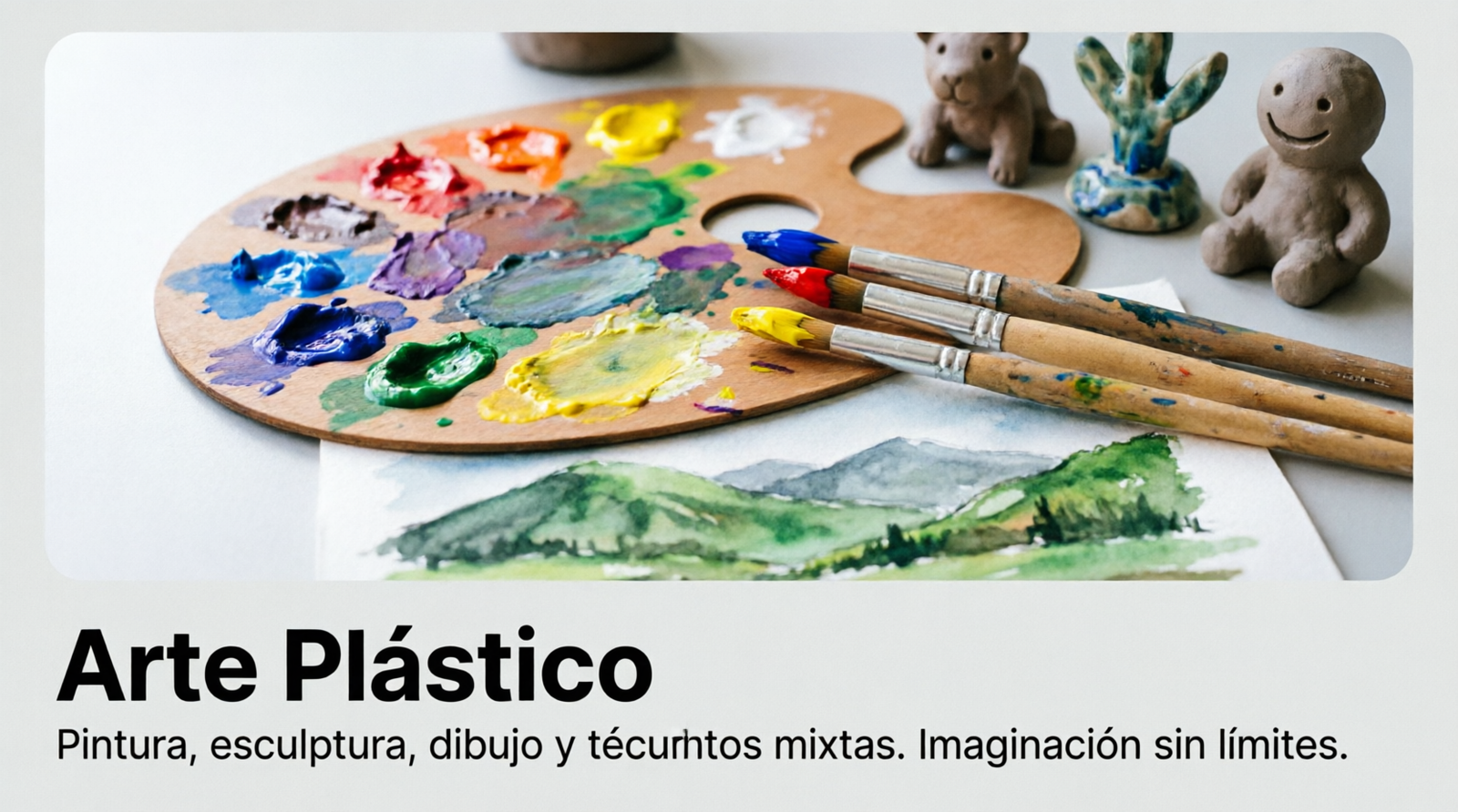 Niños pintando en clase de arte